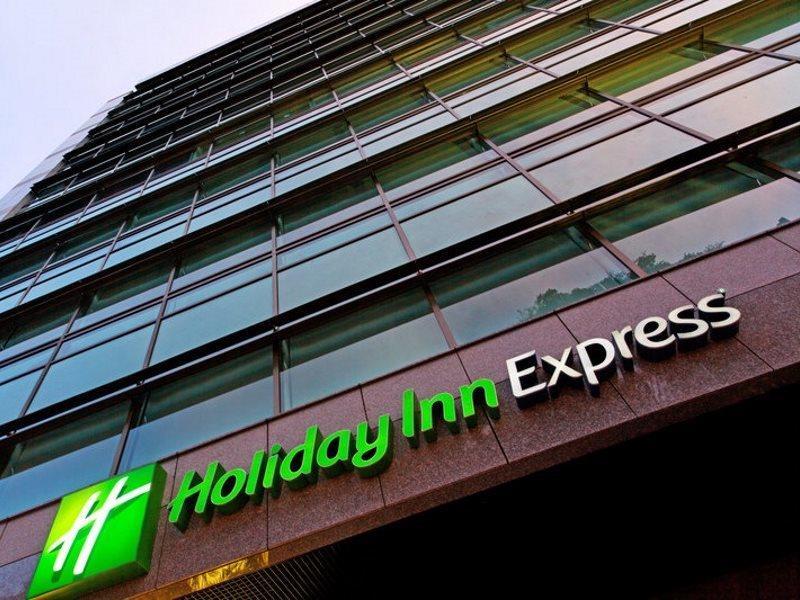 Holiday Inn Express Bogota - Parque La 93 By Ihg Exterior foto